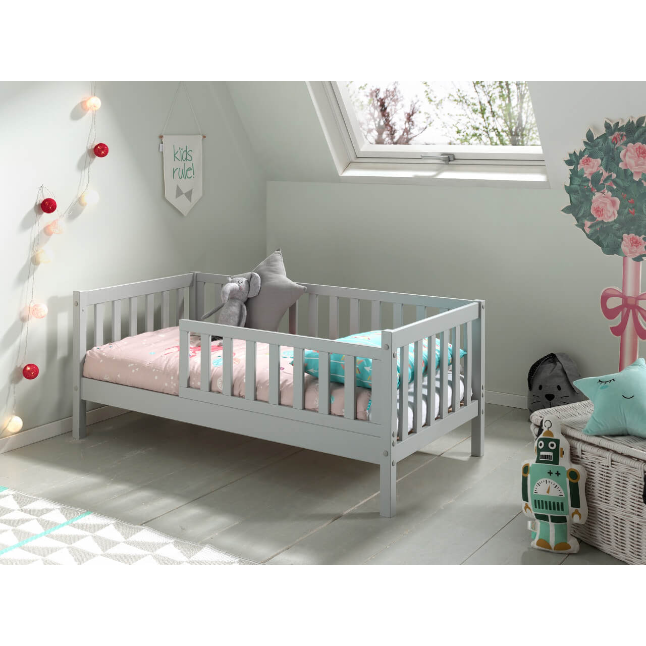PBBE7015.jpg Toddler Νηπιακό Κρεβάτι - Vertical - Image 1