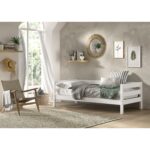 Margrit Daybed